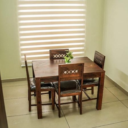 Zennova Furnished Apartment Alappuzha Bagian luar foto